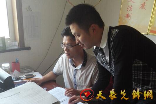 汊涧镇宣传部门积极开展网上志愿者注册工作-