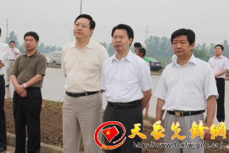 江山在滁州市“三看三比”巡回检查天长汇报会上要求:滁州比速度 省内比总量 周边比特色-天长先锋网