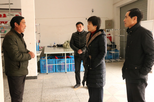 市委常委,组织部长王莹到新街镇慰问困难党员群众