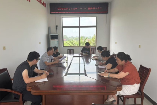 杨村镇沂湖村：全面推进土地承包 “网签”服务