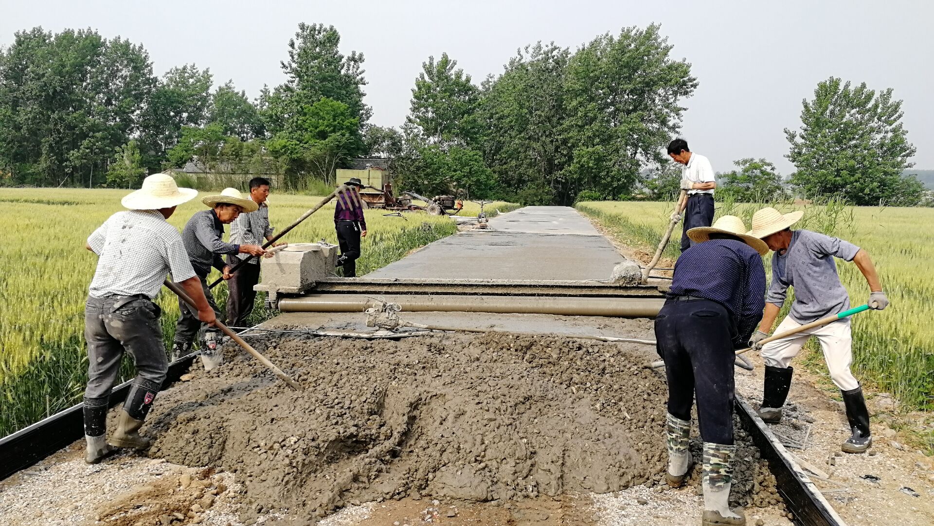 "四好"乡村道路施工