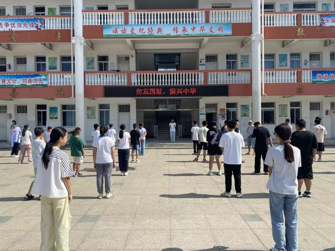 仁和集镇团委组织“以史为鉴 振兴中华”主题教育活动