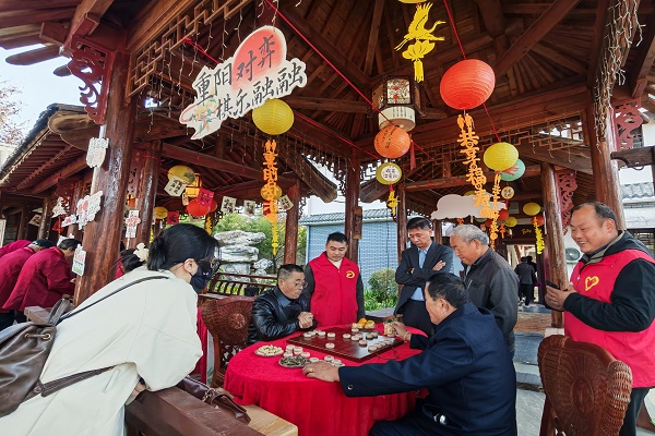 九九重阳暖金秋！滁州市“最美金婚·九九重阳”千秋公益集市温情绽放
