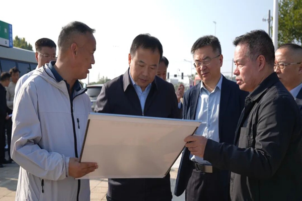 张秀山宣讲省第十二次党代会精神并调研六合-天长省际毗邻地区新型功能区项目建设、矿山修复工作