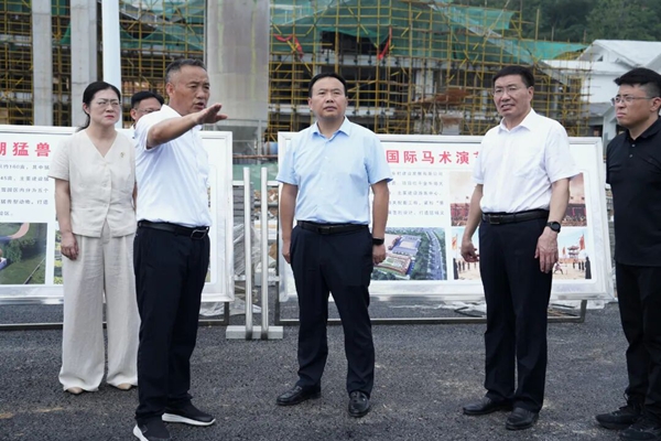 张秀山调研六合—天长省际毗邻地区新型功能区建设
